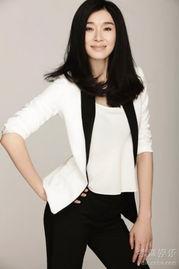 演员陈丽娜照片,光影交织下的美丽演绎 第1张 演员陈丽娜照片,光影交织下的美丽演绎 第1张