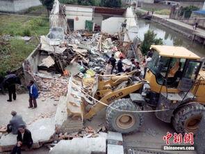 开铲车图片,开铲车作业现场实拍 第2张 开铲车图片,开铲车作业现场实拍 第2张