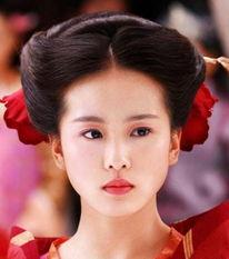 明星女演员,揭秘明星女演员的璀璨人生 第3张 明星女演员,揭秘明星女演员的璀璨人生 第3张