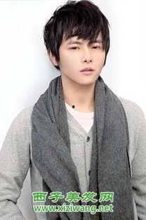 孙坚演员照片,魅力四溢的影视新星，从演员照片看其风采  第1张