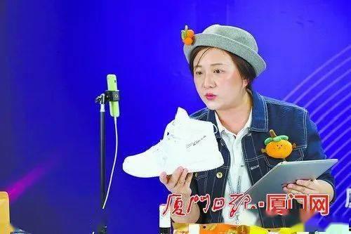 网红月儿演泽 第3张 网红月儿演泽 第3张